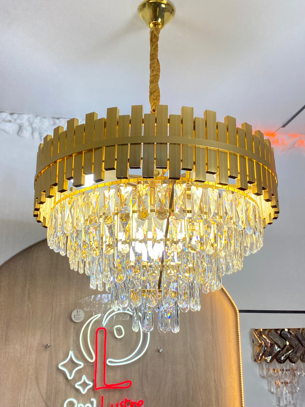 Lustre paino
